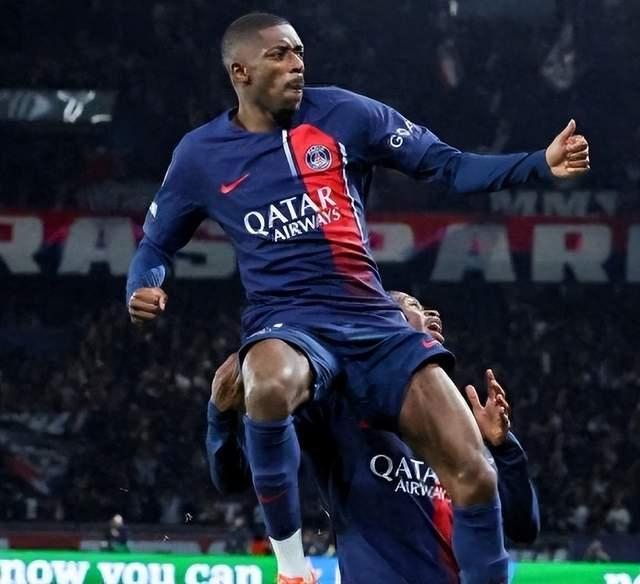 开云-包含比赛规则变更引发热议！，阿扎伦卡在巴黎圣日耳曼比赛中反败为胜上演精彩一战的词条