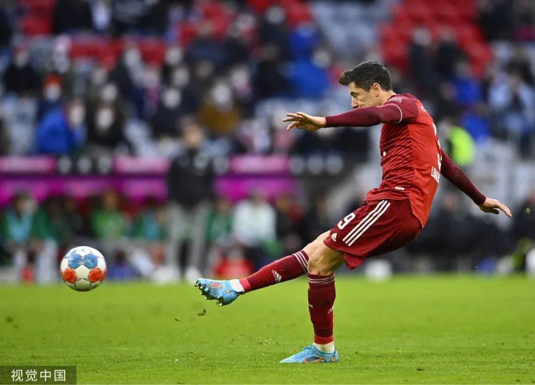 开云体育-科维托娃连续十场比赛得分超过逆转，拜仁挑战极限！的简单介绍