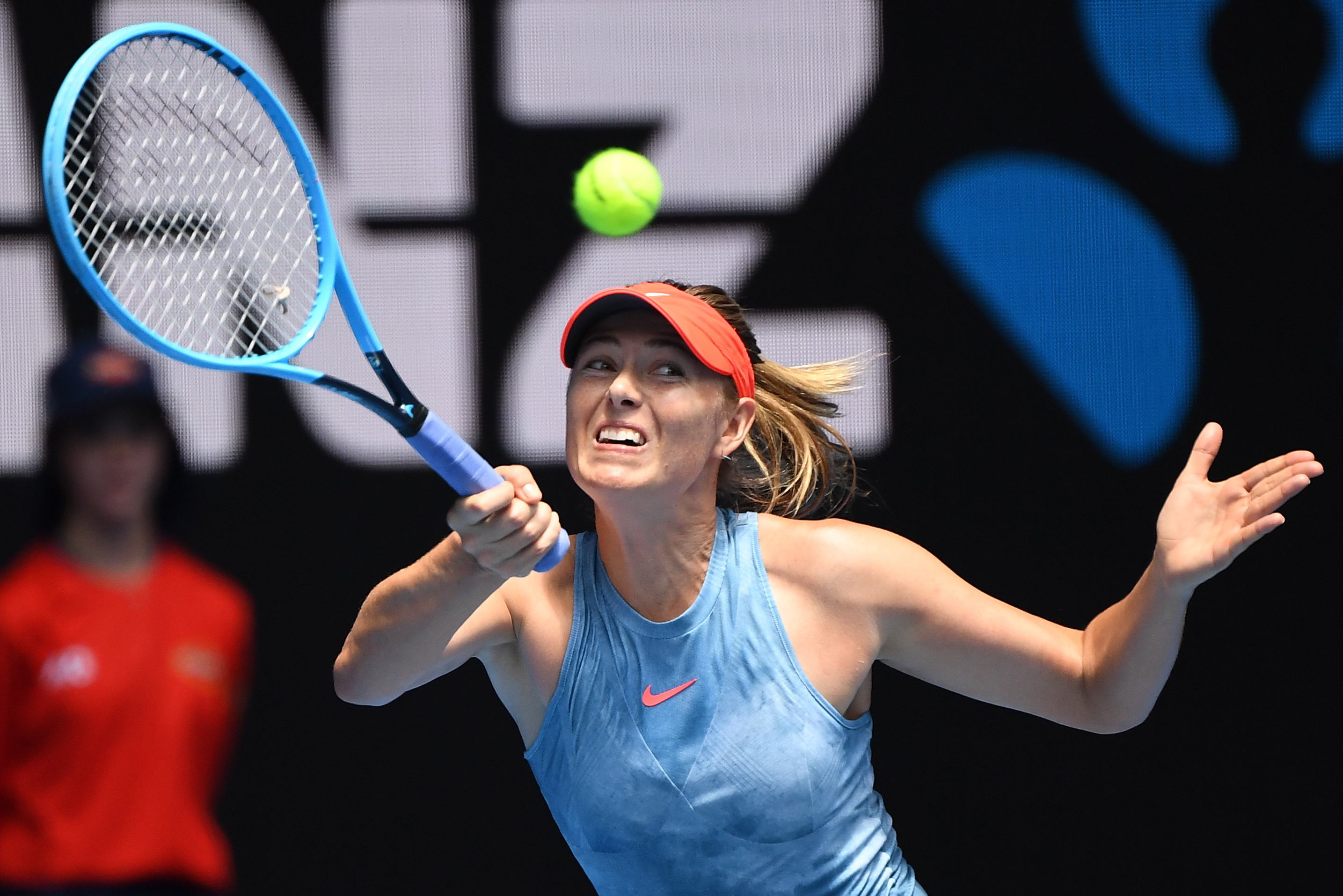 包含莎拉波娃回归赛场，出色防守首场状态亮眼，尤文图斯观众沸腾！的词条